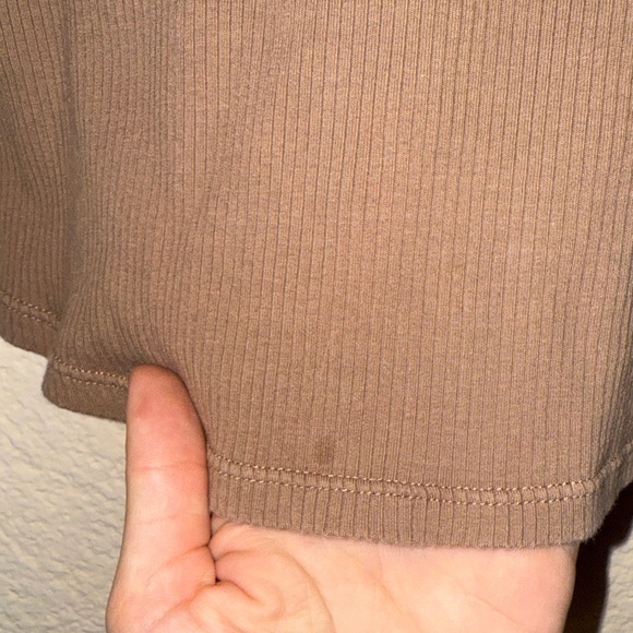 Fabletics Brown Ribbed Crop Top - Picture 3 of 4